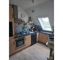 Helle 3-Zimmer-DG-Wohnung (80 m²) in ruhiger Lage in Möhnsen - Trittau