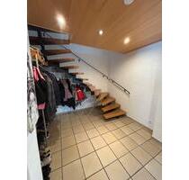 Schöne 4-Zimmer-Wohnung plus ausgebauter Dachboden - Rodgau