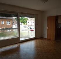 Gepflegte 3,5-Raum-Wohnung mit geh. Innenausstattung mit Balkon - Lünen