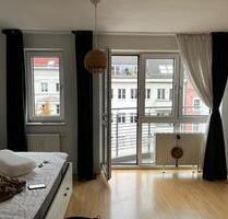 Miete: Lichtdurchflutetes Apartment in Berlin-Prenzlauer Berg