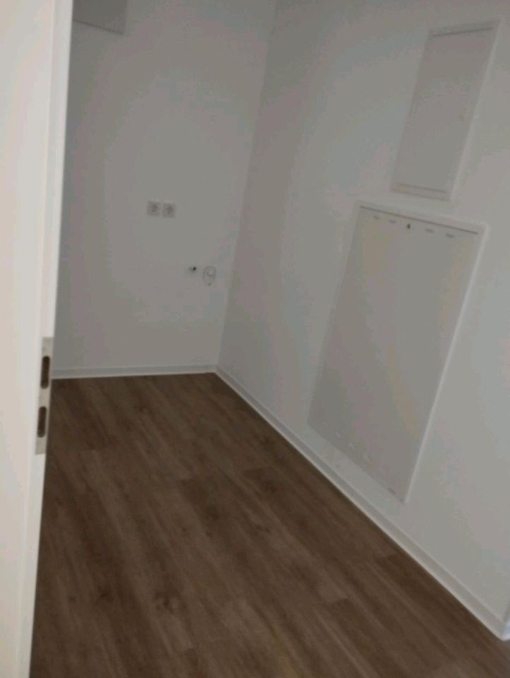 Wohnung zu Vermieten - 990,00 EUR Kaltmiete, ca.  61,00 m² in Dittelsheim-Heßloch (PLZ: 67596)
