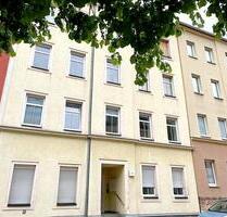 Renovierte Singlewohnung mit Dusche im 1. OG! - Chemnitz Bernsdorf