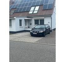 3Raumwohnung mit 2 Patkplätze - 1.200,00 EUR Kaltmiete, ca.  140,00 m² in Bentwisch (PLZ: 18182)
