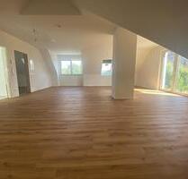 ERSTBEZUG Exklusive Penthouse-Wohnung mit gehobener Ausstattung - Aichach