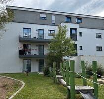 Zentrumsnahe helle 4-Zi-Neubauwohnung mit Balkon - Coburg