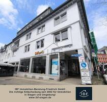 Ladenlokal in der Siegener Oberstadt mit großer Schaufensterfront in der Fußgängerzone