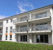 Modern geschnittene 3-Zimmer-Wohnung mit Einbauküche und Aufzug im Haus - Leverkusen Alkenrath