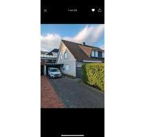 Doppelhaushälfte - 1.300,00 EUR Kaltmiete, ca.  117,00 m² in Weyhe (PLZ: 28844)