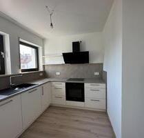 Renovierte 4-Zimmer-Wohnung mit Balkon in Straubing-Süd