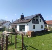 Stilvolles Einfamilienhaus mit großzügigem Garten - Gaimersheim