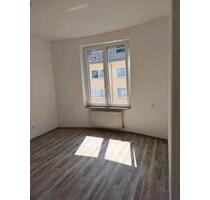 renovierte 2 Zimmer Wohnung - 695,00 EUR Kaltmiete, in Duisburg (PLZ: 47226) Rheinhausen