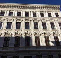 Modernisierte gemütliche 2-R Mansarde + Balkon, ruhig in Görlitz