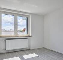 *Zentral und Modern* sanierte 2-Zimmerwohnung mit Balkon am Ravensberger Park - Bielefeld Mitte