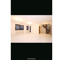 2,5 Raum Wohnung zu vermieten - 680,00 EUR Kaltmiete, ca.  65,00 m² in Aachen (PLZ: 52066) Aachen-Mitte