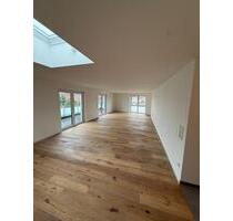 Wohnung 2 Zimmer, Hammer Str. - 1.340,00 EUR Kaltmiete, ca.  128,00 m² in Ahlen (PLZ: 59227)