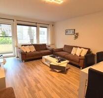 Attraktive 4-Zimmerwohnung 96m² mit Balkon und Gäste-WC in super zentraler Lage in Unterbilk - Düsseldorf Stadtbezirk 3