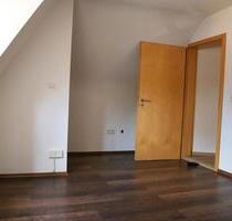 Charmante 4,5 Zimmer Maisonettewohnung Pauschalmiete - Ellwangen (Jagst)
