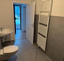 Kernsanierte Wohnung in der Innenstadt mit ruhiger Sonnenterasse - Solingen