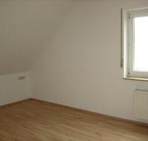 Sehr helle 2,5-Zimmer-DG-Maisonette Wohnung in Bad Waldsee-Reute