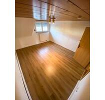 Helle 3-Zimmer-Dachgeschosswohnung (84 m²) in - Kleinblittersdorf