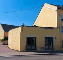 Haus in Kruft zu verkaufen - 299.000,00 EUR Kaufpreis, ca.  400,00 m² in Kruft (PLZ: 56642)