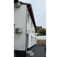 Hasus zu vermieten - 1.200,00 EUR Kaltmiete, in Frankenthal (Pfalz) (PLZ: 67227)