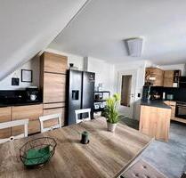 Helle Maisonette-Wohnung ab 01.12.2025 zu vermieten - Pforzen