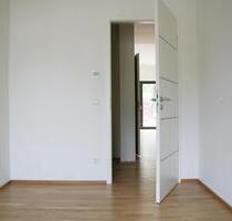 * Am Fährgut Potsdam | 3 Zimmer | Terrasse | exklusives Bad | Erstbezug | EBK + Stellplatz *