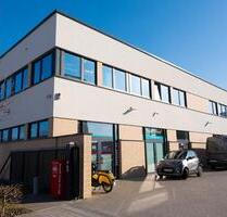 Modernes LadengeschäftLagerBüro in Potsdam-Babelsberg