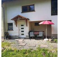 Ferienwohnung am Waldrand - 60,00 EUR Kaltmiete, in Malborn (PLZ: 54426)
