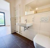 !! Diese perfekte Vier-Zimmerwohnung könnte bald Ihre sein !! + EBK + Stellplatz - Berlin Steglitz-Zehlendorf