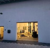 Gewerbepark Halle - 1.650,00 EUR Kaltmiete, in Burghausen (PLZ: 84489)