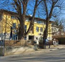 Isen: Büro Bistro Bar inkl. Biergarten in Bestlage - Freising Am Vogelherd