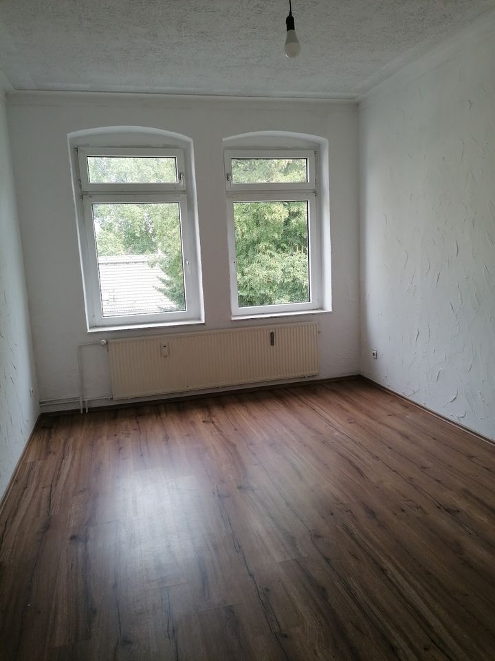 Schöne 3 Zimmer-Wohnung im 2. OG zu vermieten! - Bochum Bochum-Mitte