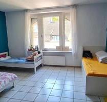 Wohnung 3 Zimmer - 1.105,00 EUR Kaltmiete, ca.  110,00 m² in Gladbeck (PLZ: 45964)