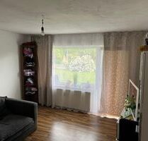 2 Zimmer Wohnung mit Terrasse - 350,00 EUR Kaltmiete, ca.  50,00 m² in Holzminden (PLZ: 37603)