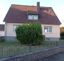 Vermiete saniertes Einfamilienhaus mit 8 Zimmern nahe Weinbergen - Alzenau