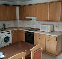 Haus mit 2 Wohnungen und einem Ladengeschäft i - Hessisch Lichtenau