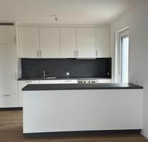 Frisch modernisierte Doppelhaushälfte in schöner Wohnlage mit Garage ! - Wendlingen am Neckar