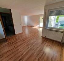 3,5 -Zi-Whg mit Balkon auf dem Mittelrain! - - Heidenheim an der Brenz Aufhausen
