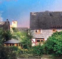 Fachwerkhaus mit Scheune und Garten - Greifenstein
