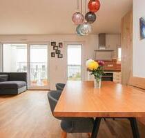 Familienfreundliche 4-Zimmer-Wohnung mit großem Balkon & Wallbox - Vaterstetten Baldham