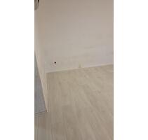 Wohnung zu vermieten ab Mai - 930,00 EUR Kaltmiete, ca.  102,00 m² in Krefeld (PLZ: 47798)