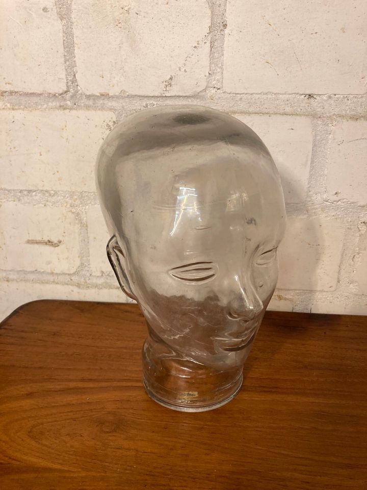 Dekorativer Kopf Skulptur aus Glas - Krefeld Bockum