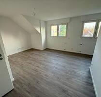 Kernsanierte 1,5-Zimmer Wohnung mit neuem Badezimmer - Recklinghausen Berghausen