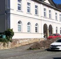 biete schöne Wohnung in Rudolstadt gegen private Pflegeleistung