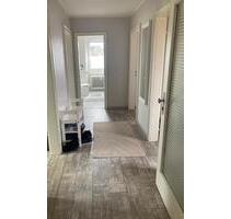 3-Zimmer-Dachgeschosswohnung in zentraler Lage – 60 m² - Heusweiler