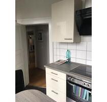 Gepflegte 3 Zimmerwohnung mit Loggia - Velbert