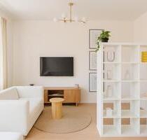 First occupancy after complete refurbishment: Furnished gem in Friedrichshain - Berlin Friedrichshain-Kreuzberg