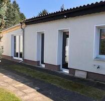 kleines Garten-Haus mit Garten in Berlin-Müggelheim zu vermieten